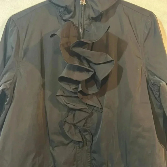 Classic LAUREN RALPH LAUREN ruffled front Jacket/Coat MEDIUM nwt - Picture 2 of 8